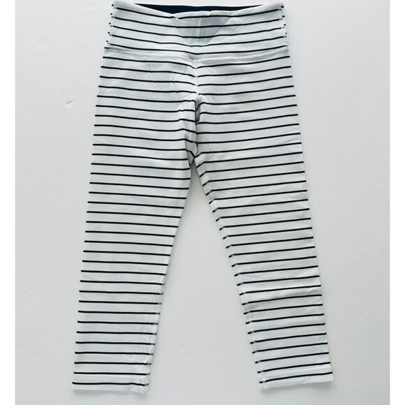 Lululemon Wunder Under Crop RARE Quiet Stripe Navy White Size 4 Low Rise Yoga - Picture 1 of 7